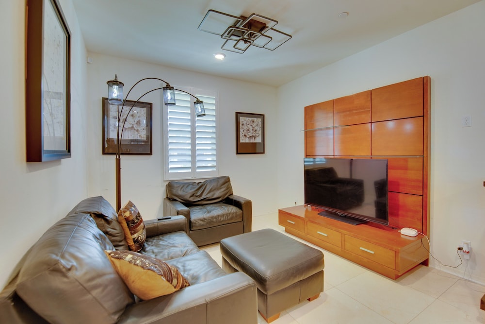 Apartment (1 Bedroom)