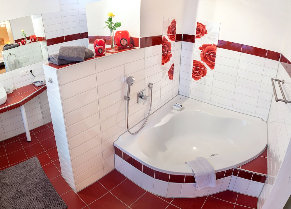 Double Room - Photo 9