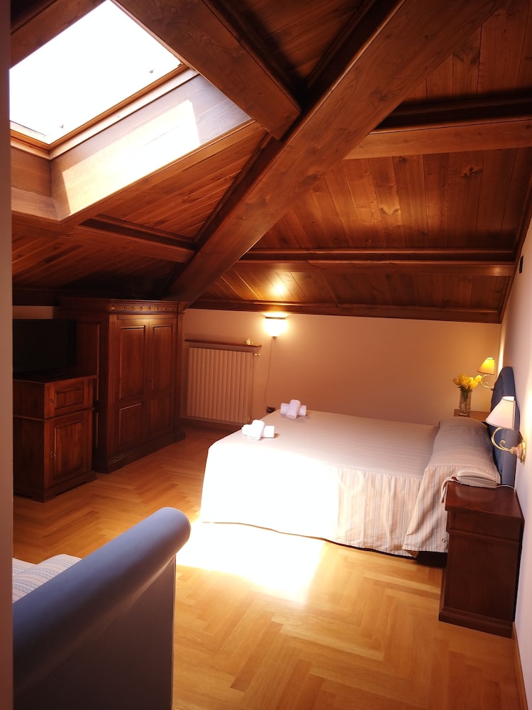 Superior Quadruple Room photo 1