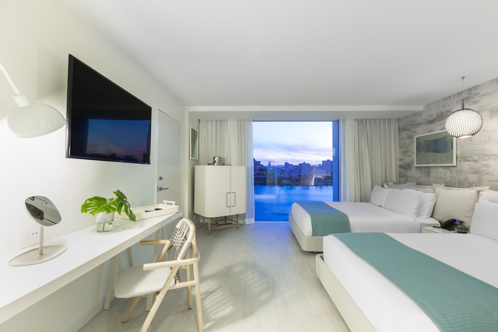 Premium Room, 2 Queen Beds (LAGUNA) - Photo 1