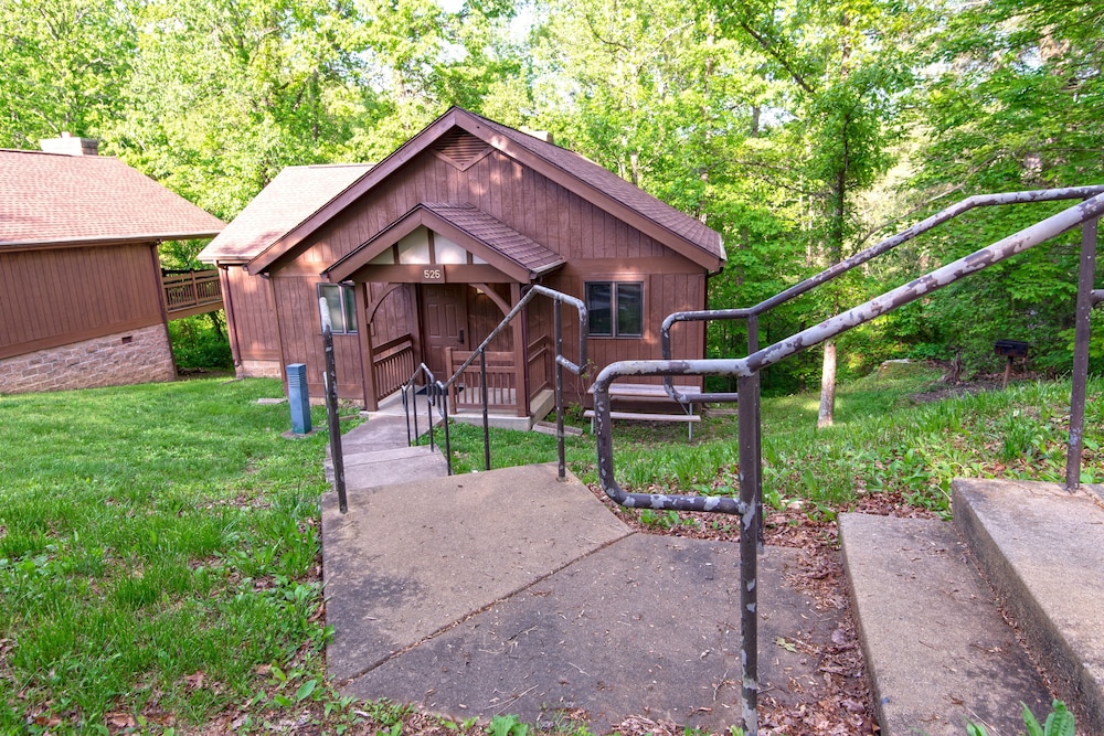 Standard Cottage, 2 Bedrooms (4 Queen Beds) photo 2