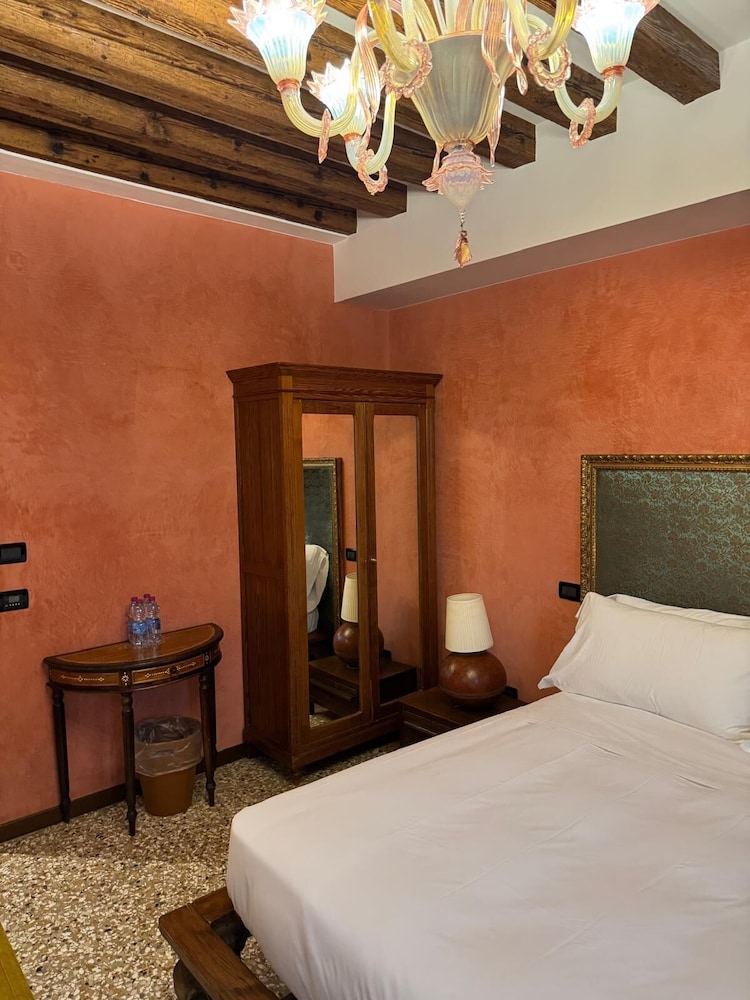 Standard Quadruple Room photo 3