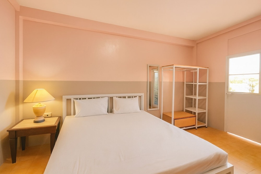 Standard Room photo 2