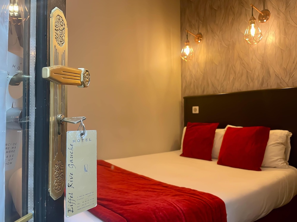 Family Room photo 2