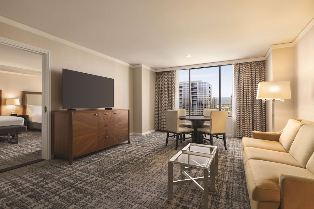 Suite, 2 Double Beds, Accessible (Hearing)