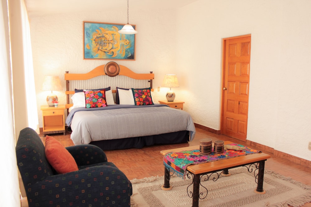 Deluxe House, Multiple Beds, Private Bathroom, Lake View photo 1