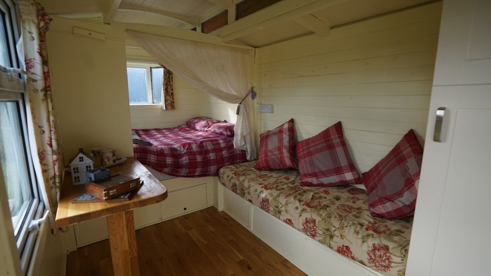 Cabin photo 2