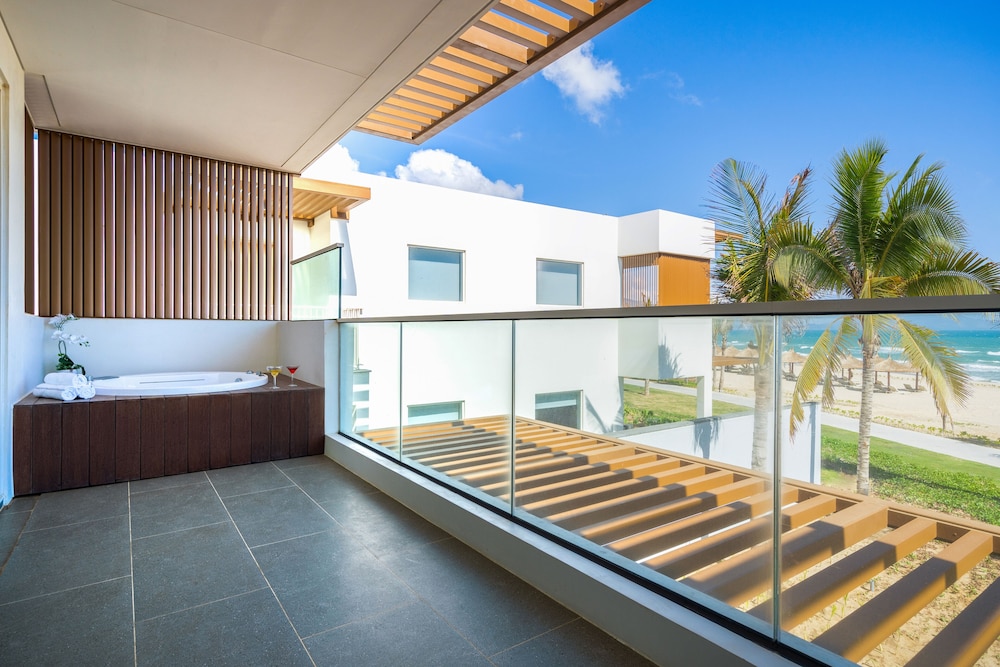2 Bedroom Villa, with Terrace, Ocean View - 1 King & 1 Twin - Photo 7