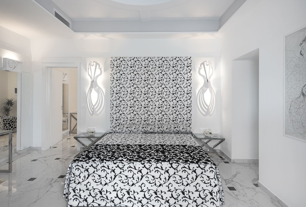 Standard Double Or Twin Room photo 1