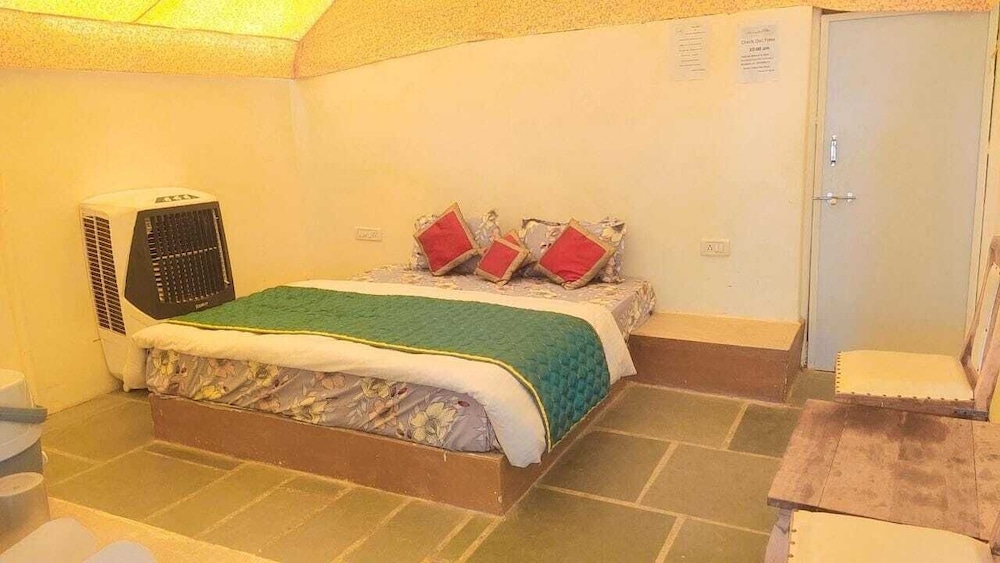 Luxury Cottage, 1 King Bed, Valley View