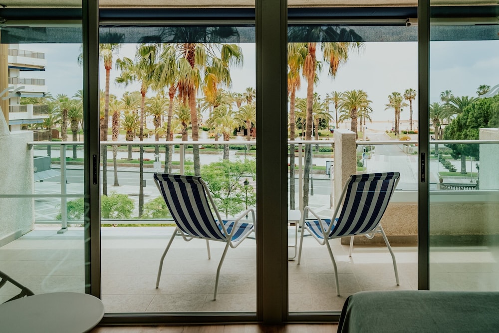 Suite Mediterranea with Terrace, Sea View (Spa Access)