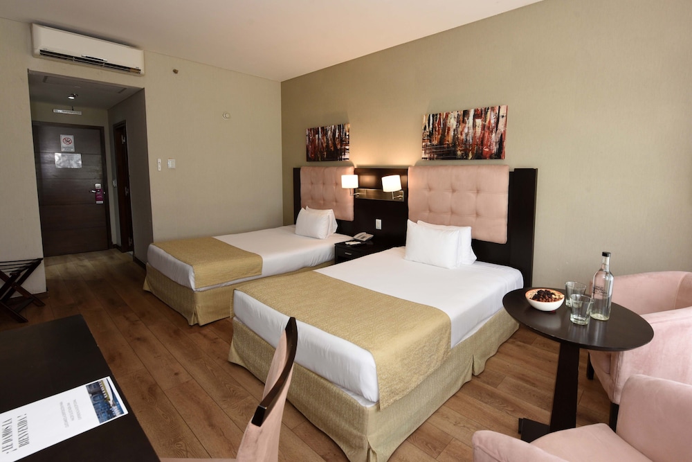 Superior Twin Room photo 1