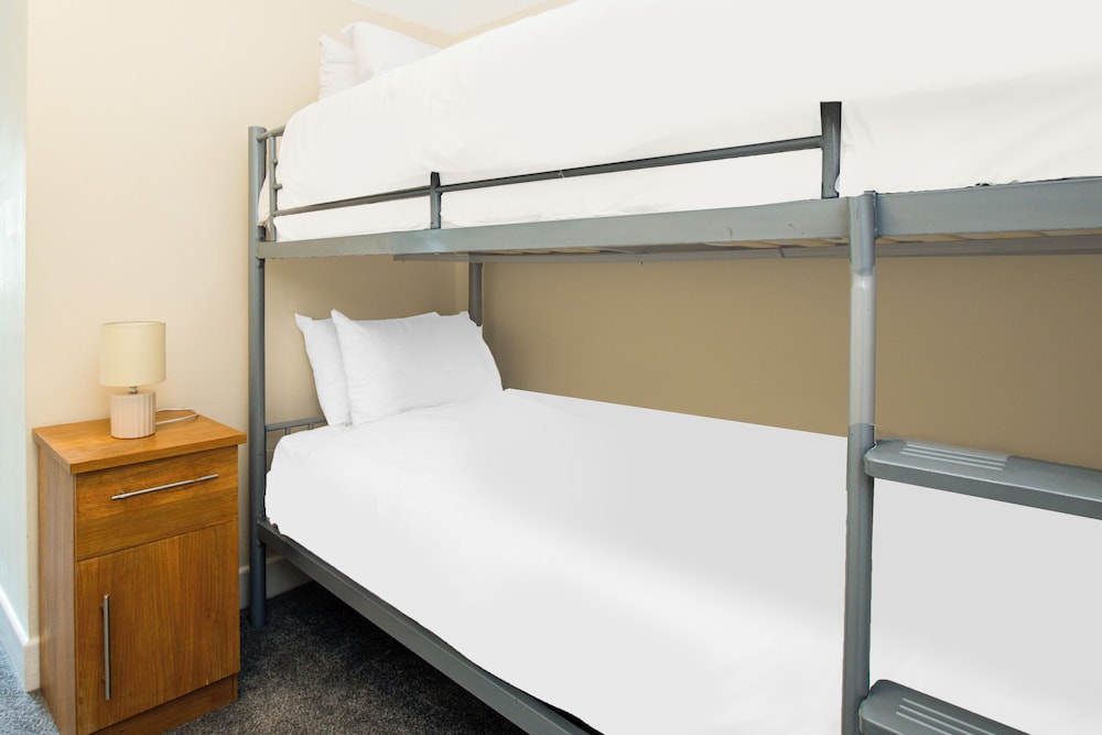 Family Quadruple Room, Multiple Beds - Photo 2