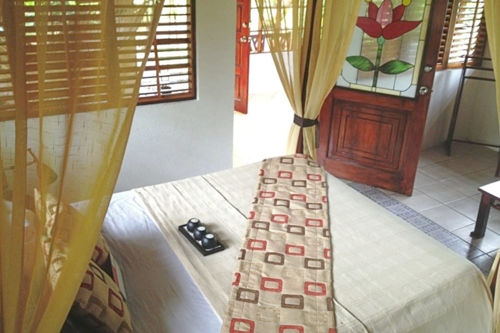 Deluxe Bungalow, 1 Bedroom photo 3