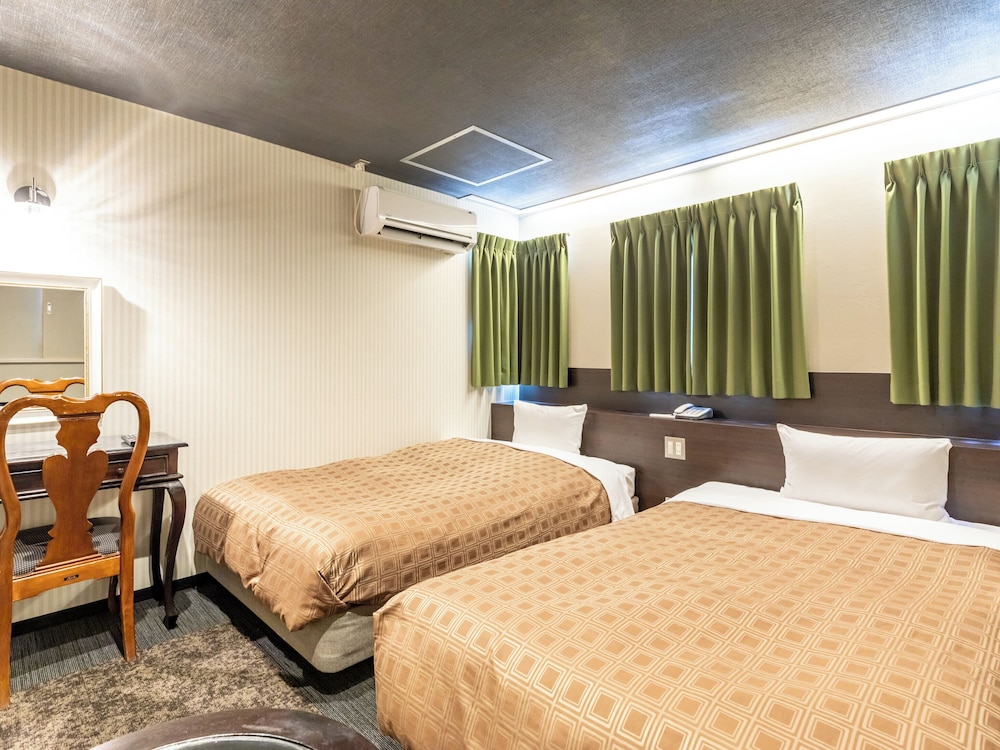 Superior Twin Room, Non Smoking - Photo 1