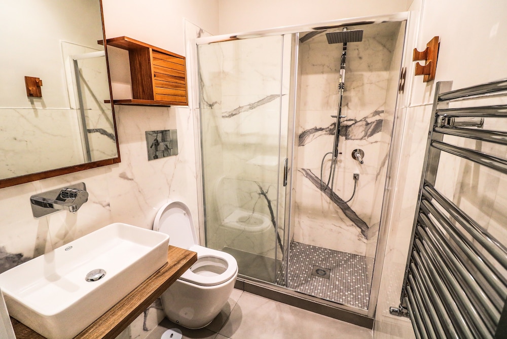 Deluxe Room, Private Bathroom, Garden View photo 3