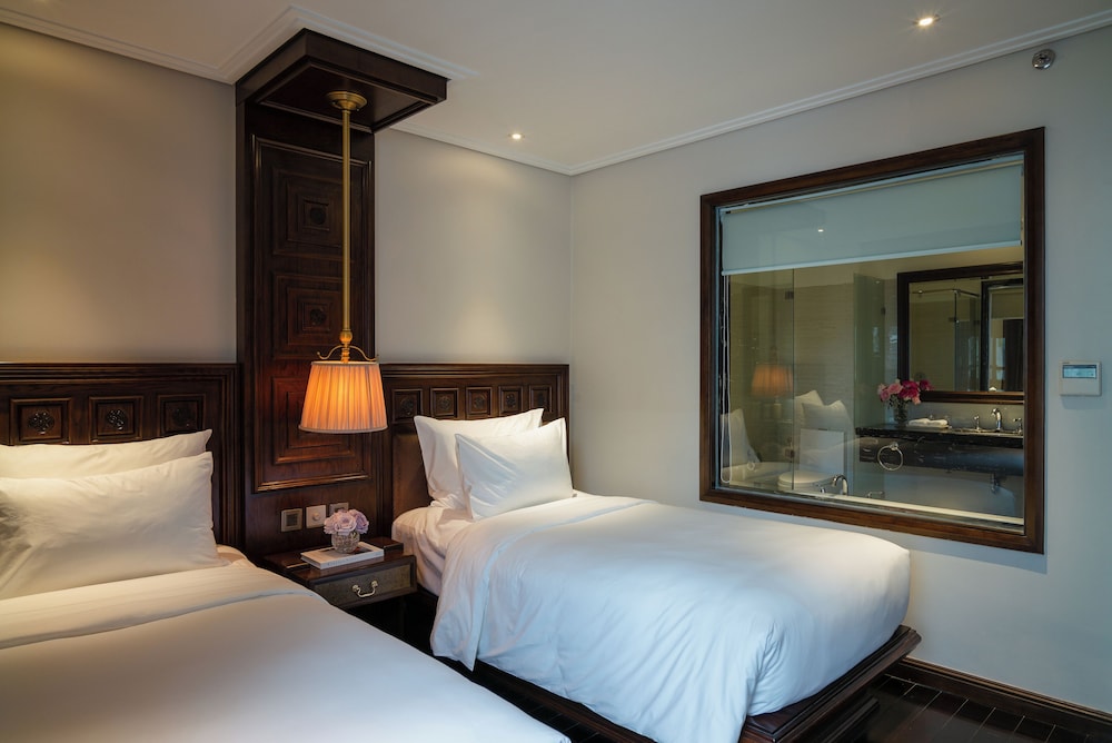 Classic Wing Twin Room