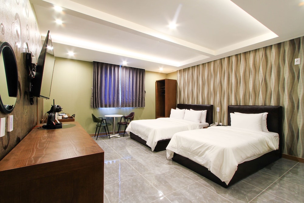 Deluxe Twin Room, 1 Bedroom, Non Smoking