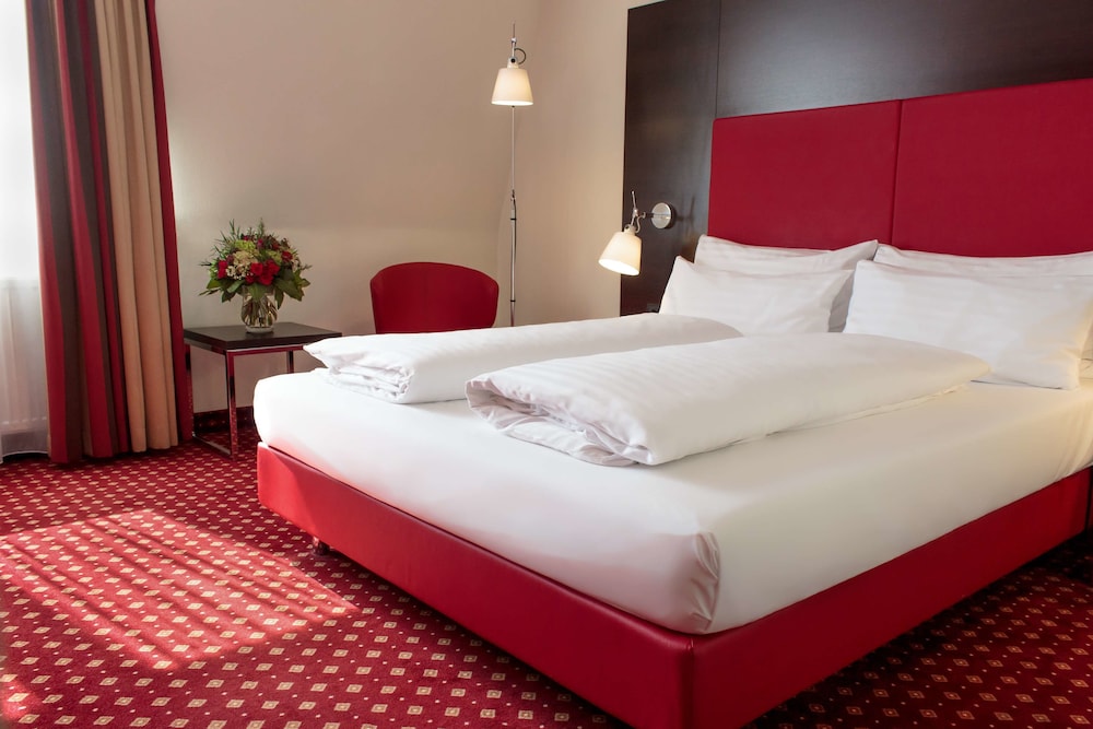 Comfort Room, Multiple Beds