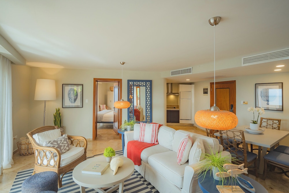 Deluxe Suite, 2 Bedrooms thumbnail 5