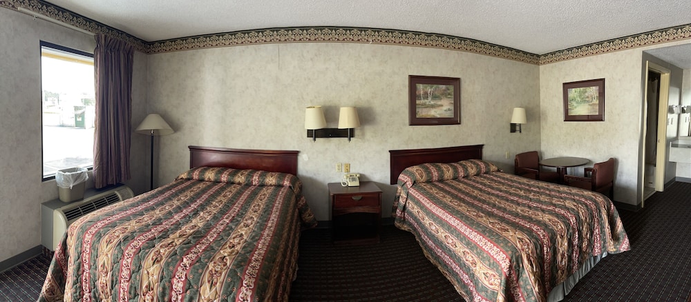 Standard Room, 2 Double Beds, Smoking photo 1
