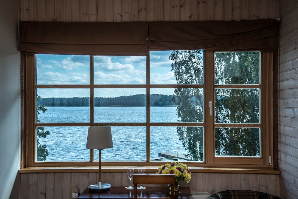 Superior Double Room, Lake View photo 2