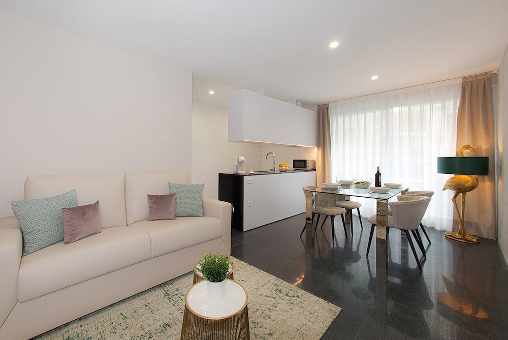 Family Apartment, 2 Bedrooms, Terrace