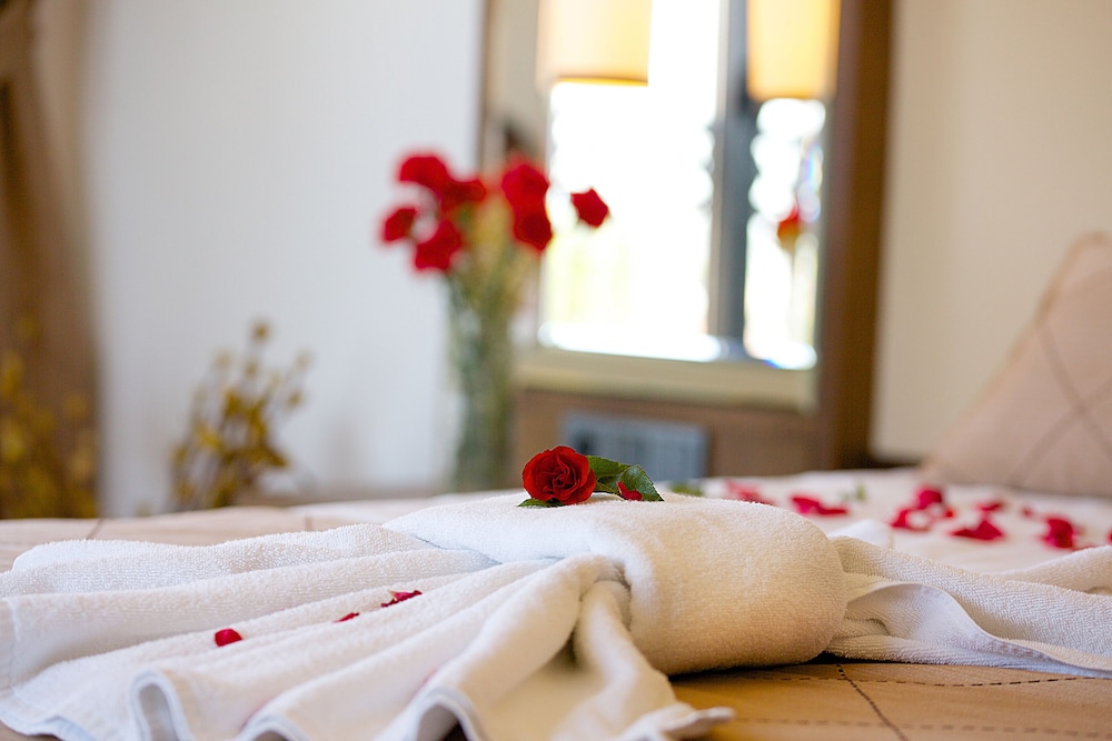 Deluxe Double or Twin Room Sea View