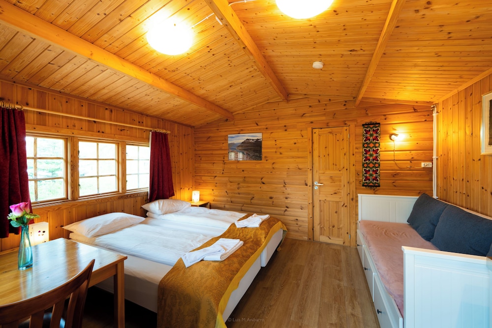 Economy Cabin photo 3