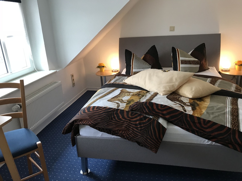 Single Room photo 2
