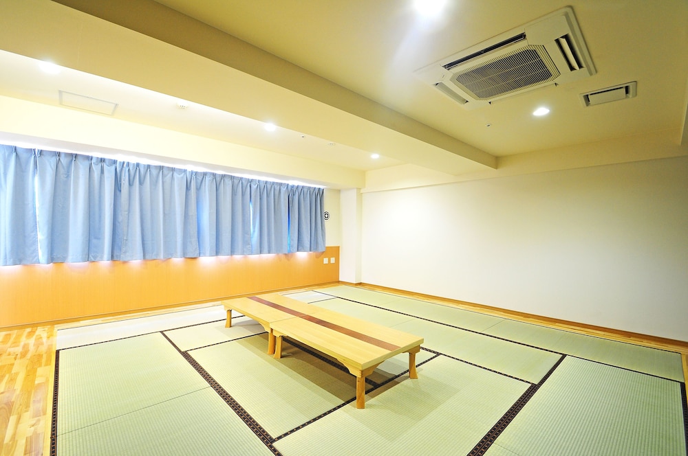 Japanese Style Room (20 Tatami-mats) photo 1