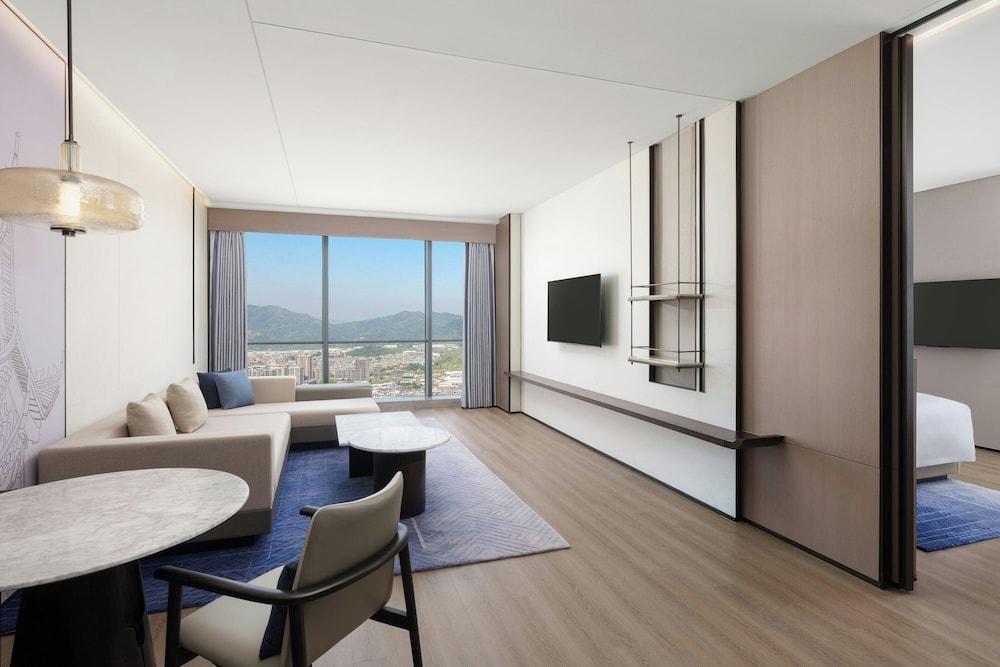 Executive Suite, 1 King Bed