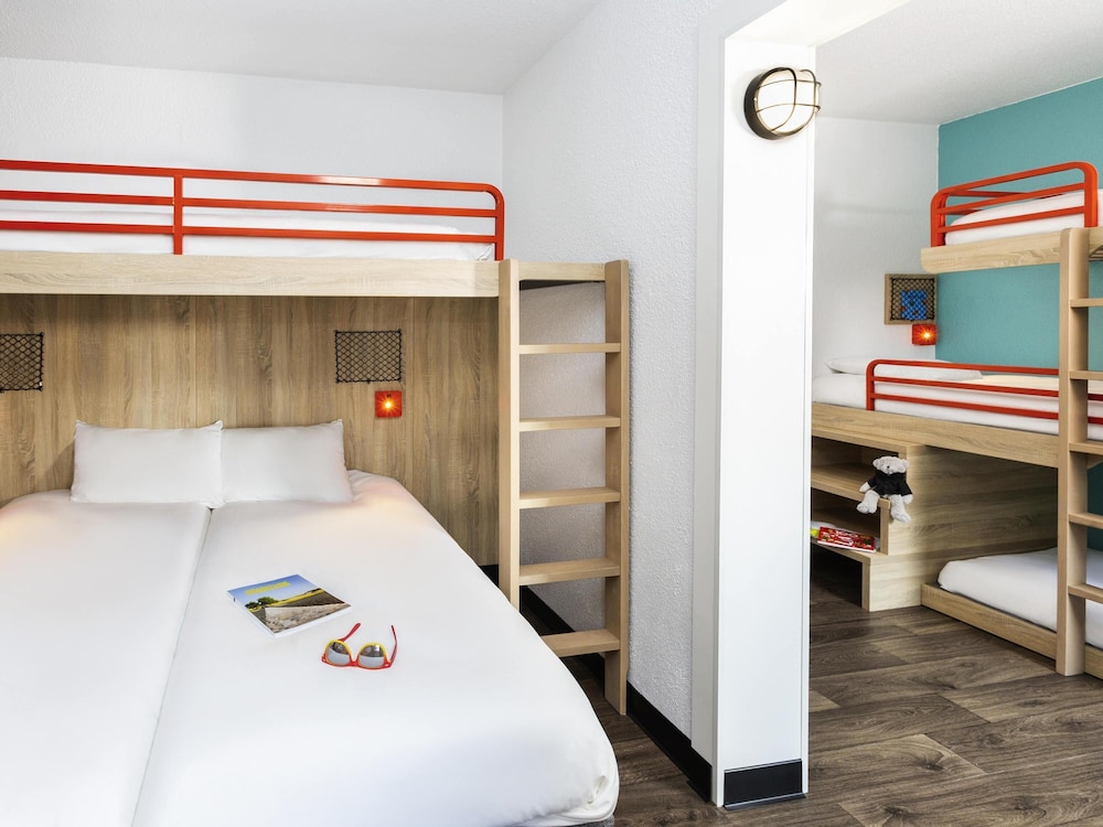 Room, Multiple Beds photo 2