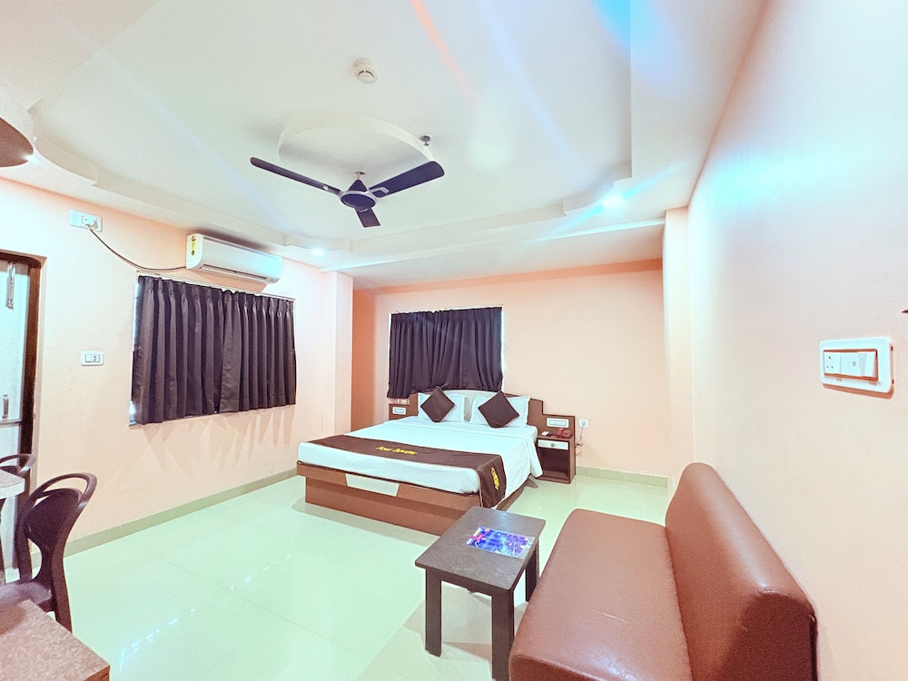 Deluxe Double Room, City View