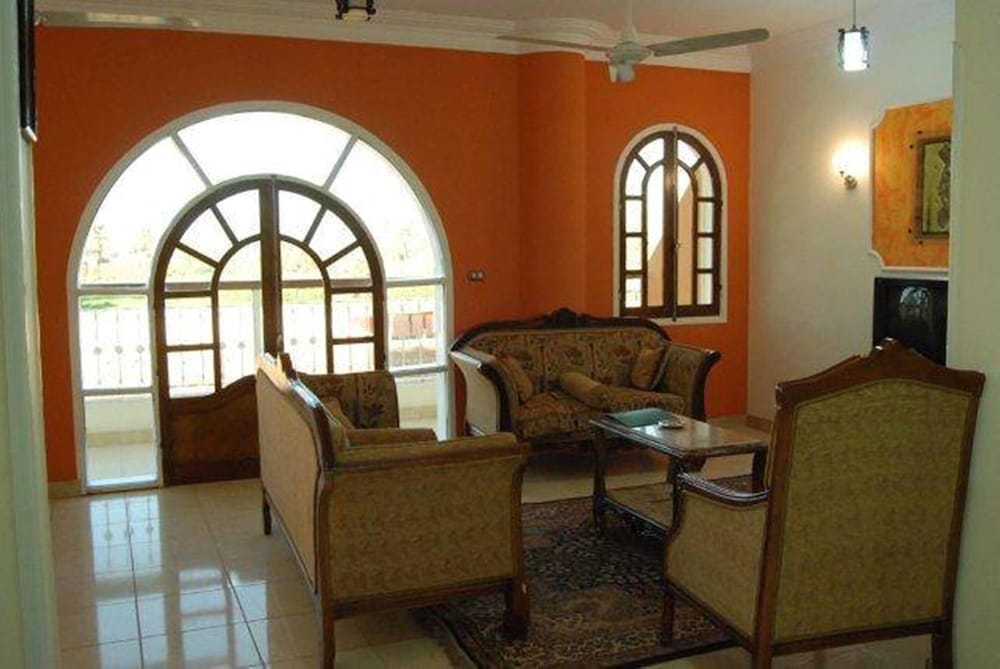 Apartment - Photo 12