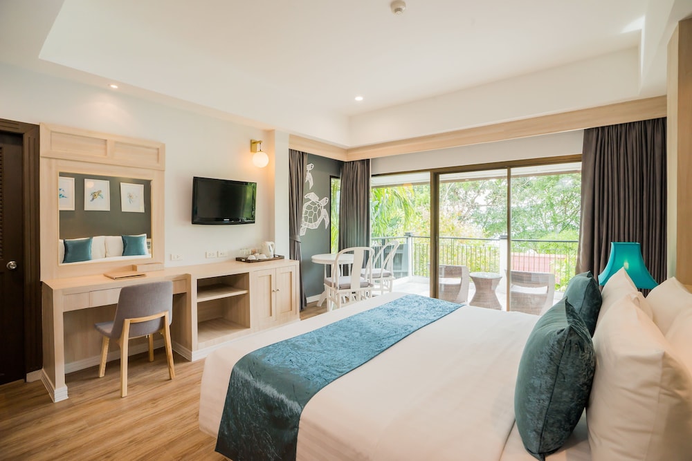 Deluxe Double ( 1 double bed) - Photo 9