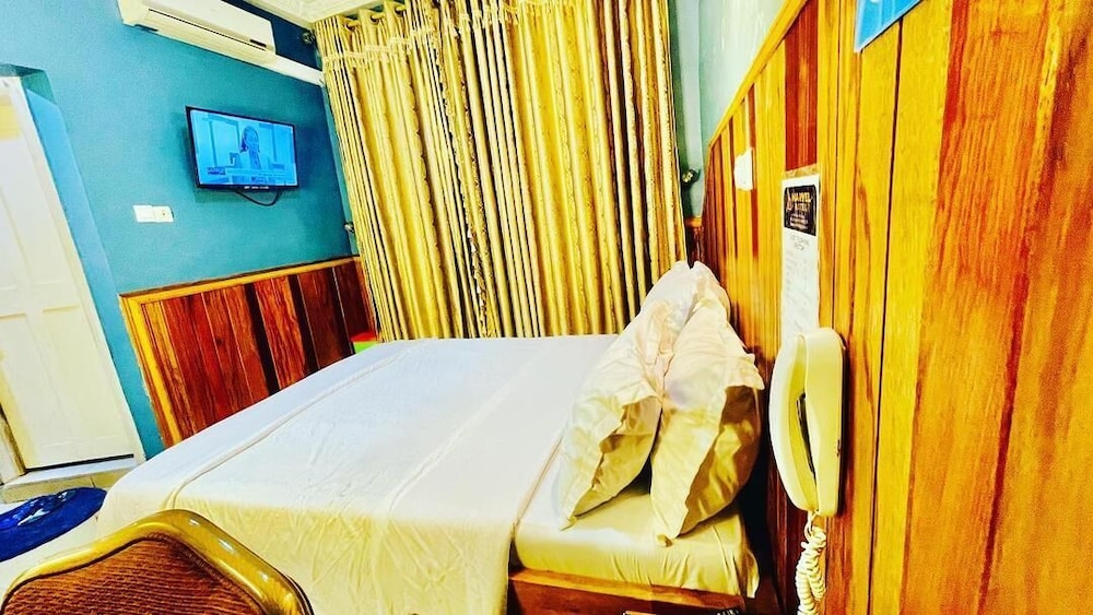 Deluxe Single Room photo 3