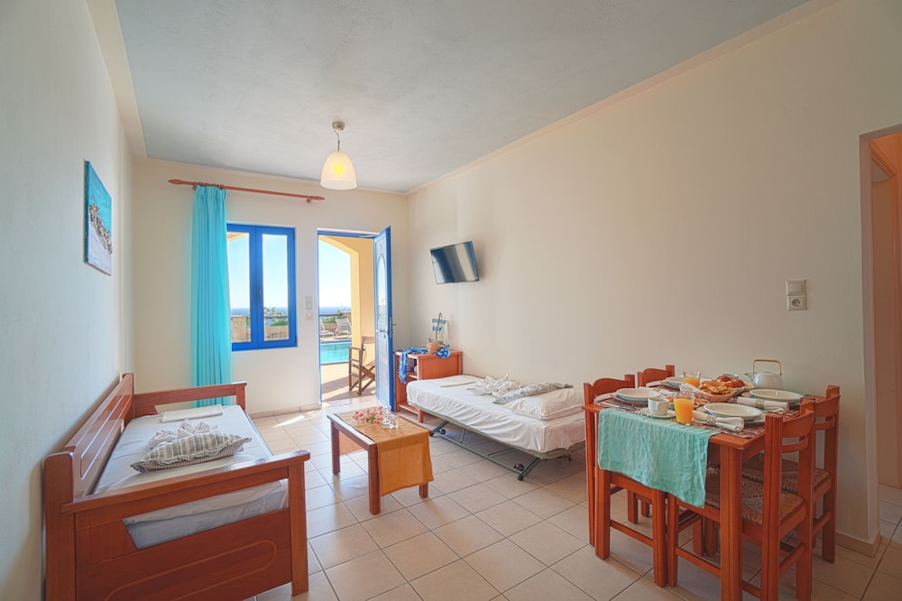 Apartment with Sea View - Photo 21
