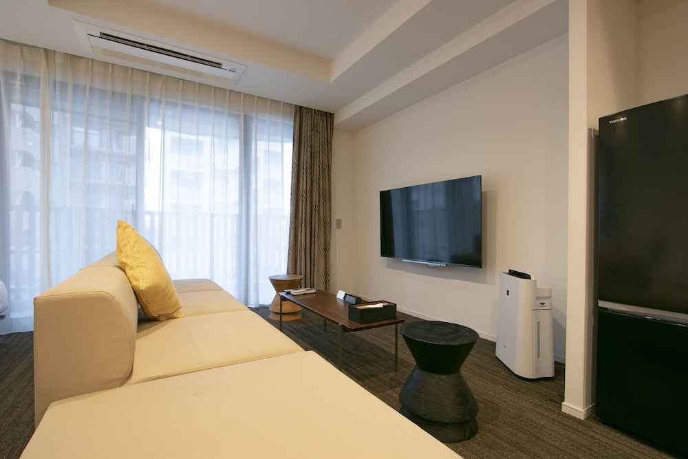 Superior Room (58sqm / For 8 People), Non Smoking photo 2