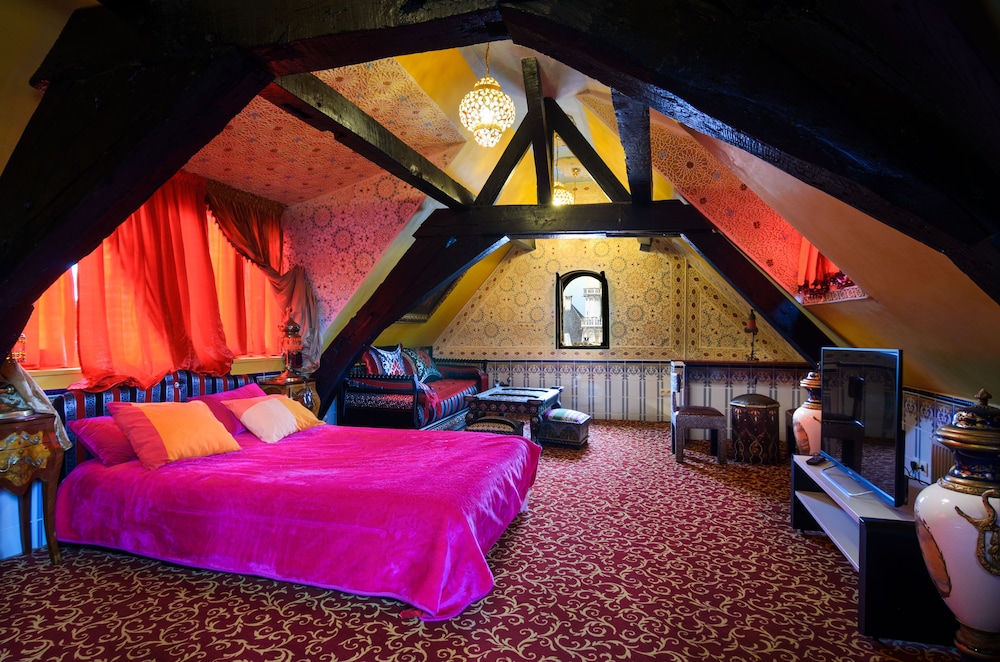 Royal Suite - Photo 1