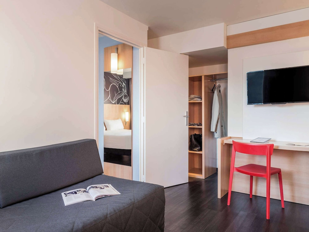 Superior Room, 1 Double Bed with Sofa bed - Photo 4