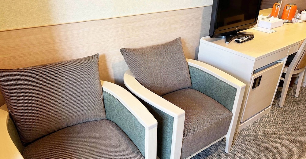 Deluxe Twin Room, Smoking [Free Shuttle Bus From Kyoto Station] photo 2