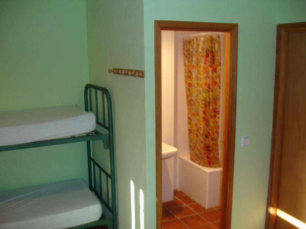 Shared Dormitory, Mixed Dorm, Shared Bathroom photo 2