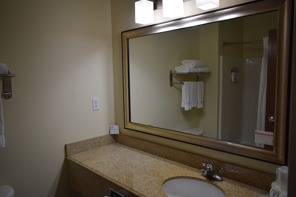 Room, 2 Queen Beds, Non Smoking - Photo 3