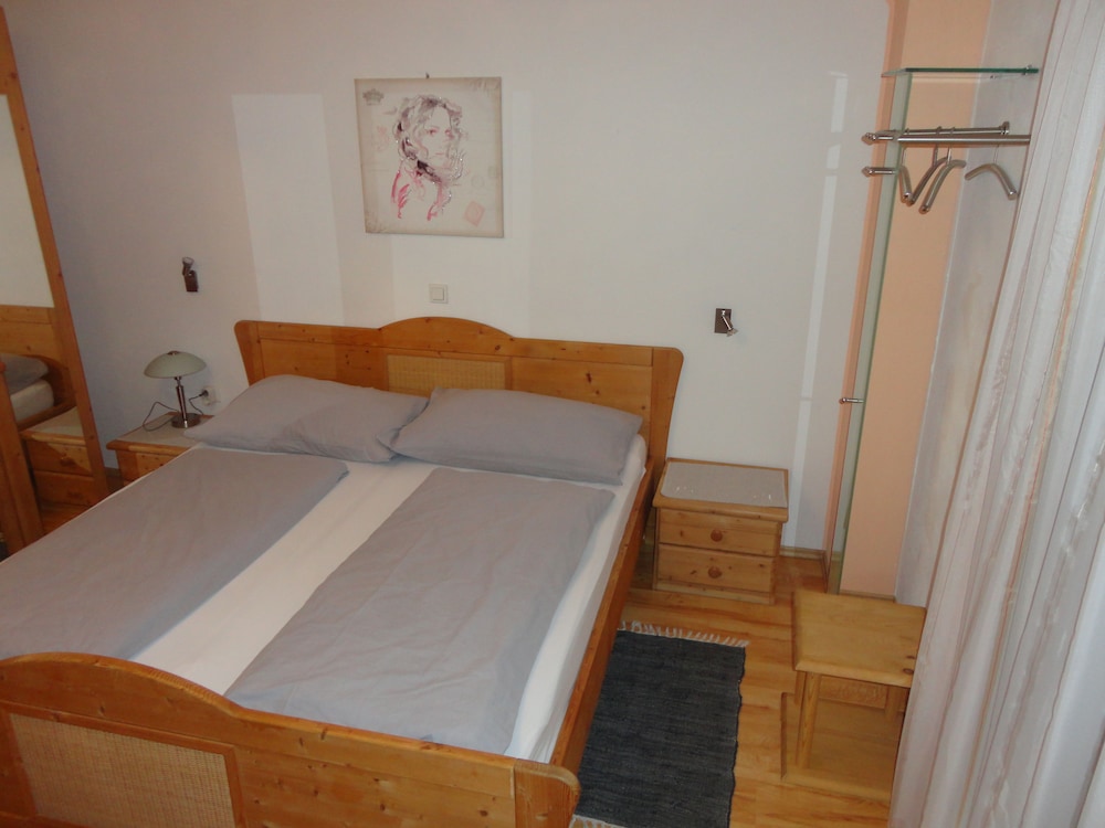 Standard Condo, 1 Bedroom photo 2