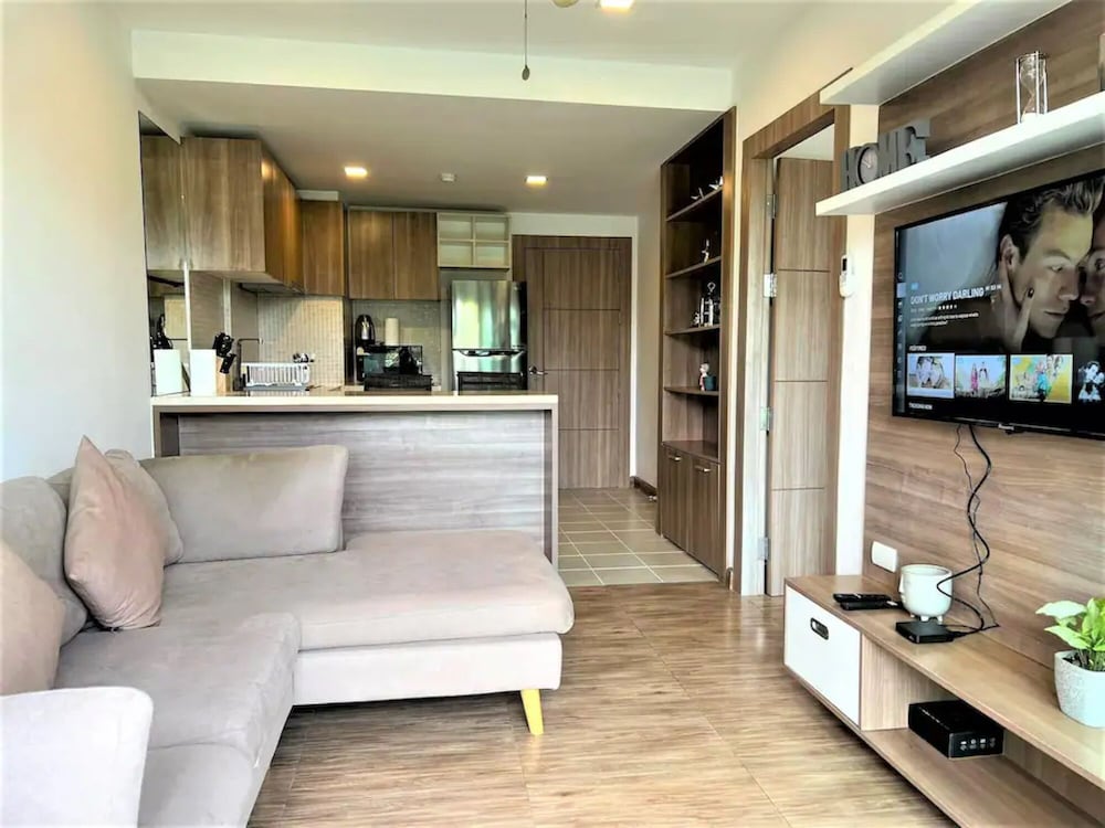 Apartment, Smoking