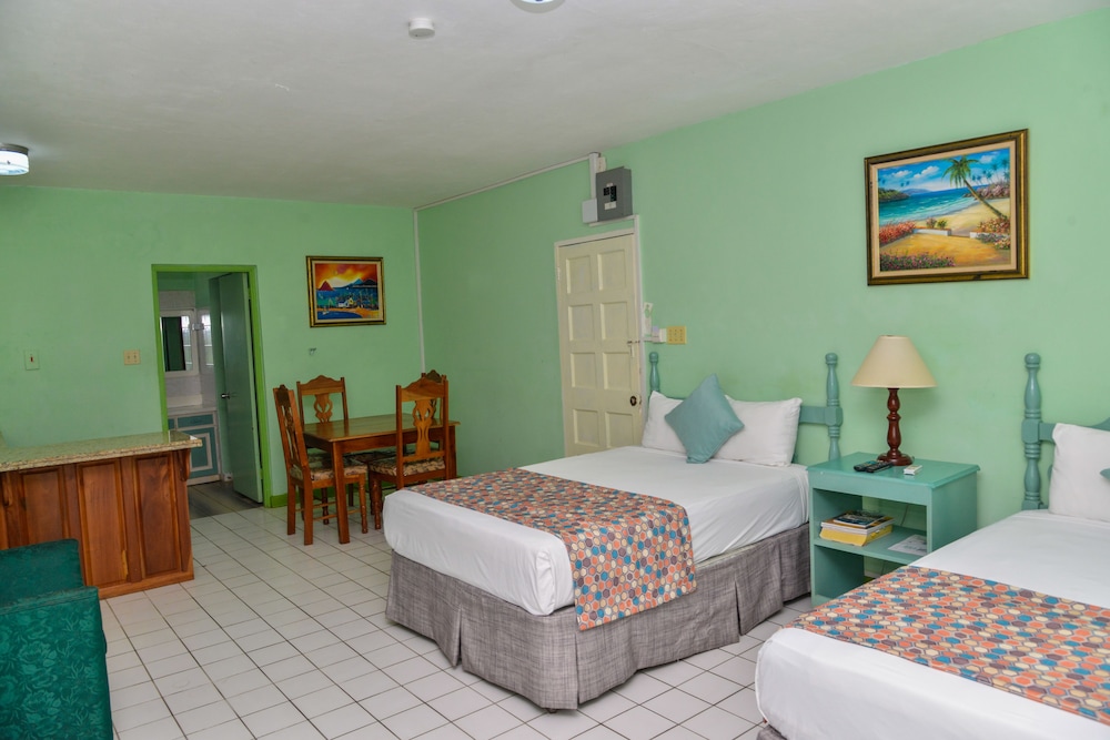 Standard Room, Kitchenette photo 3