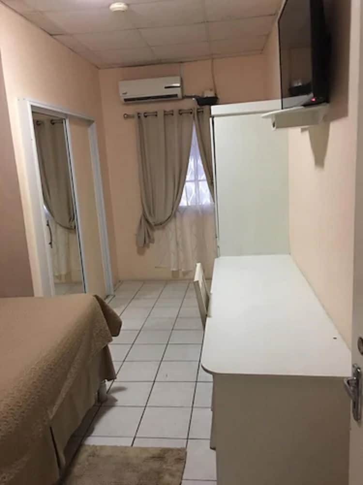 Deluxe Room, 2 Double Beds, Kitchen photo 2