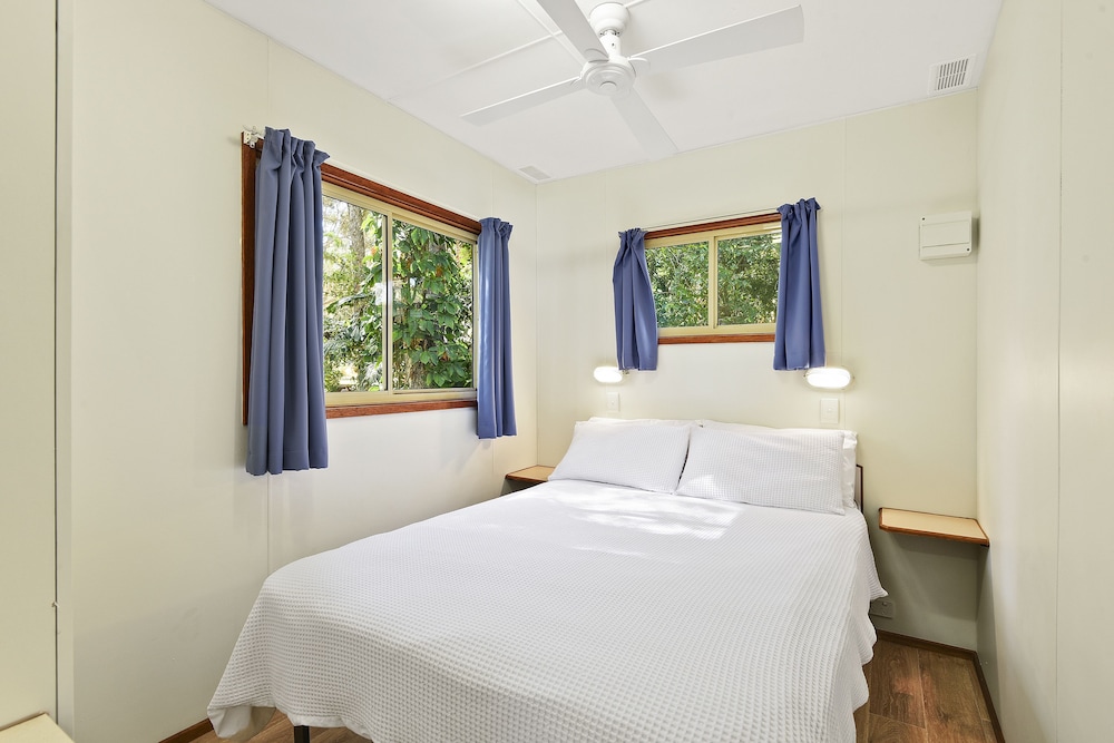 Standard Cabin
