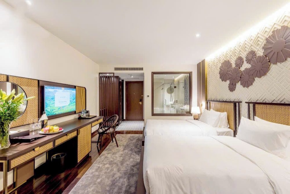 Superior Twin Room, City View - Photo 5